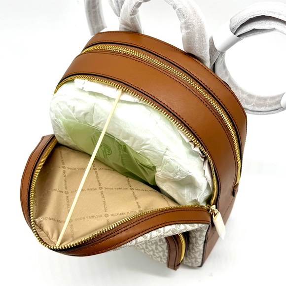 Michael Kors Jaycee Medium Signature Logo Backpack - Vanilla main image 12
